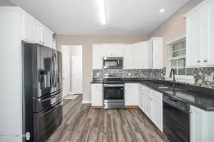 123 Indian Woods Rd, Elizabeth City, NC 27909 - Photo 5