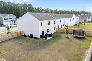 1027 Minnette Cir, New Bern, NC 28562 - Photo 3