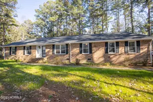 901 Glendale Dr, Aberdeen, NC 28315 - Photo 3