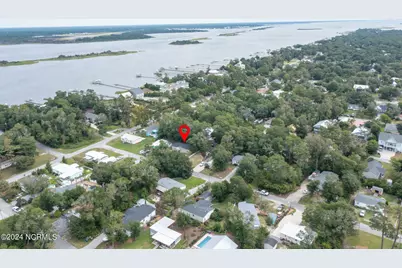 314 Jones Street, Emerald Isle, NC 28594 - Photo 21