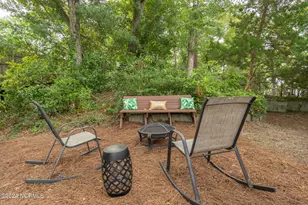 314 Jones St, Emerald Isle, NC 28594 - Photo 17