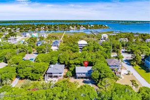 129 Indigo Dr, Emerald Isle, NC 28594 - Photo 5