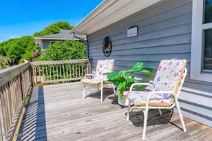 129 Indigo Dr, Emerald Isle, NC 28594 - Photo 3