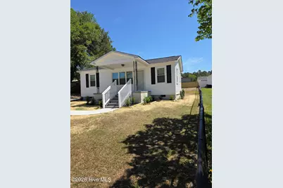112 Hillview Street, Candor, NC 27229 - Photo 3