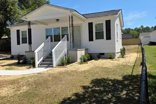 112 Hillview St, Candor, NC 27229 - Photo 3