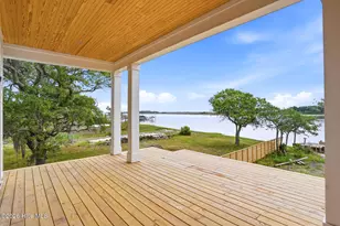 1132 S Seabreeze Rd, Wilmington, NC 28409 - Photo 7