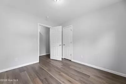629 Walnut Drive, Jacksonville, NC 28540 - Photo 17