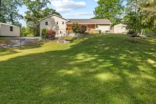 222 Edgewood Dr, Jacksonville, NC 28546 - Photo 51