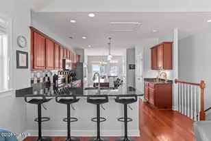 1102 Canal Dr, Carolina Beach, NC 28428 - Photo 15