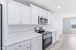 289 Crossroads Store Dr, Jacksonville, NC 28546 - Photo 17