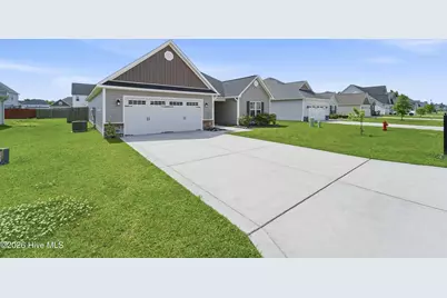 289 Crossroads Store Drive, Jacksonville, NC 28546 - Photo 3