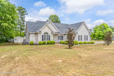 104 Trestle Street, Hamlet, NC 28345 - Photo 3