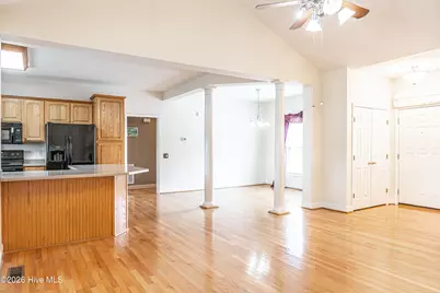 104 Trestle Street, Hamlet, NC 28345 - Photo 17