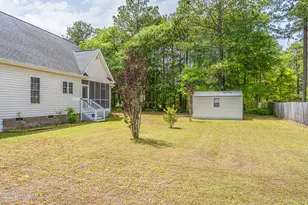 104 Trestle St, Hamlet, NC 28345 - Photo 9