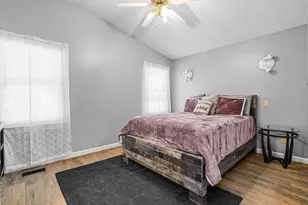 922 Eton Dr, Jacksonville, NC 28546 - Photo 61