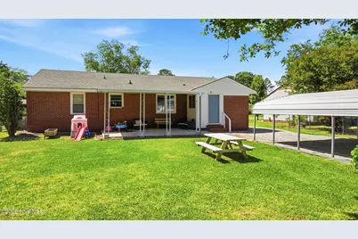 4265 Juanita Avenue, Ayden, NC 28513 - Photo 9