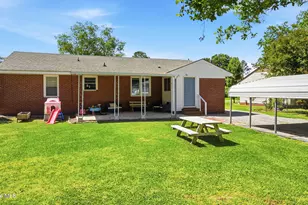 4265 Juanita Ave, Ayden, NC 28513 - Photo 9