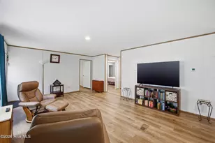 103 Vance St, Bayboro, NC 28515 - Photo 13