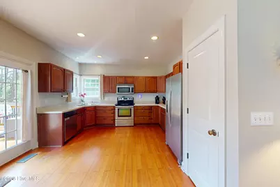 617 Seymour Street, Aberdeen, NC 28315 - Photo 11