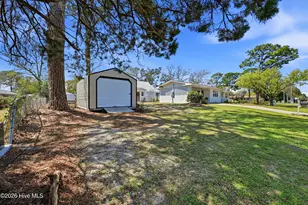 102 S Fodale Ave, Southport, NC 28461 - Photo 37