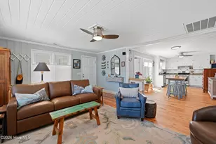 102 S Fodale Ave, Southport, NC 28461 - Photo 9