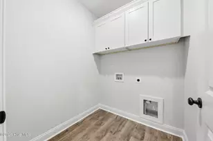 30421 E Lake Rd, Wagram, NC 28396 - Photo 31