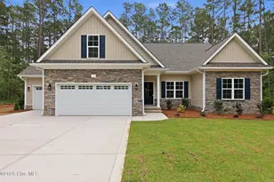 30421 E Lake Rd, Wagram, NC 28396 - Photo 1