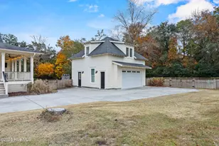 214 Salt Marsh Ln, Hampstead, NC 28443 - Photo 9