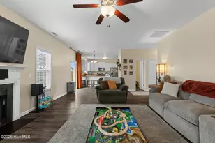 202 Maidstone Dr, Richlands, NC 28574 - Photo 11