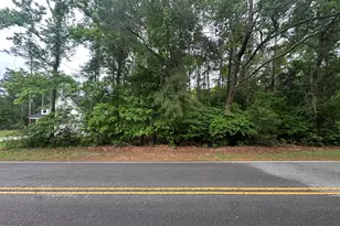 513 Center Dr, Hampstead, NC 28443 - Photo 1