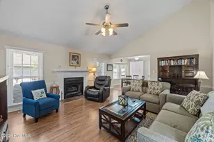 1902 Pinetree Dr, New Bern, NC 28562 - Photo 5