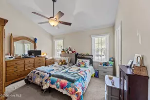 1902 Pinetree Dr, New Bern, NC 28562 - Photo 15