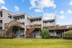 24 Batts Hill Rd, New Bern, NC 28562 - Photo 3
