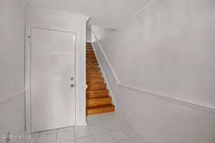 24 Batts Hill Rd, New Bern, NC 28562 - Photo 7