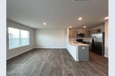 201 Maddox Drive, Aberdeen, NC 28315 - Photo 3