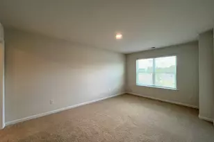 201 Maddox Dr, Aberdeen, NC 28315 - Photo 19