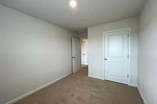 201 Maddox Dr, Aberdeen, NC 28315 - Photo 23