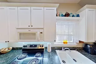 402 Dunn St, New Bern, NC 28560 - Photo 17