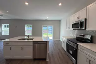109 Crossvine St, Selma, NC 27576 - Photo 9