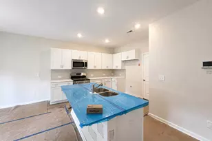109 Crossvine St, Selma, NC 27576 - Photo 5