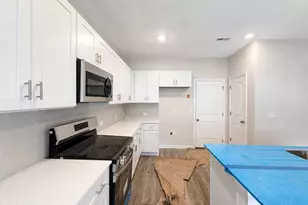 109 Crossvine St, Selma, NC 27576 - Photo 7