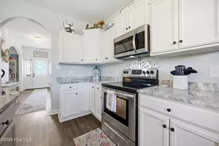 685 Aria Ln, Hubert, NC 28539 - Photo 9