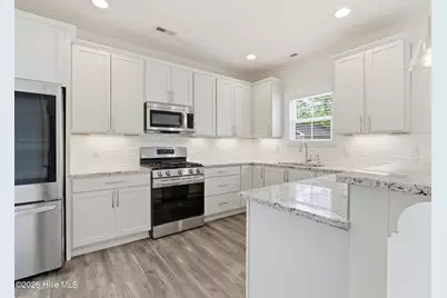 672 Coniston Drive SE, Leland, NC 28451 - Photo 7