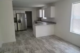 896 Academy St, Fair Bluff, NC 28439 - Photo 3