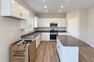 51 Fiddleneck Ct, Selma, NC 27576 - Photo 5