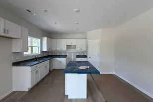 51 Fiddleneck Ct, Selma, NC 27576 - Photo 9