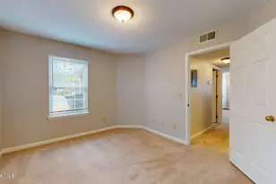 1203 Wilshire Cir, Aberdeen, NC 28315 - Photo 25