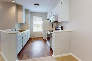 1203 Wilshire Cir, Aberdeen, NC 28315 - Photo 11