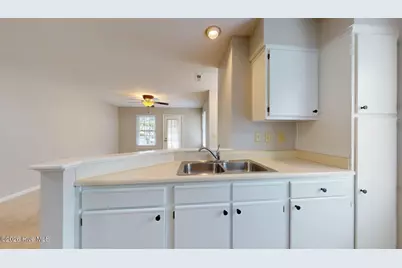 1203 Wilshire Circle, Aberdeen, NC 28315 - Photo 13