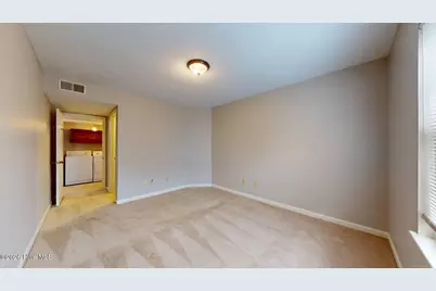 1203 Wilshire Circle, Aberdeen, NC 28315 - Photo 15